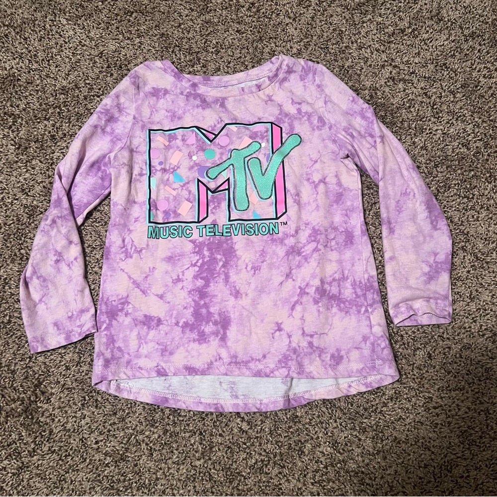 MTV Long Sleeve Tee Size M(7/8)